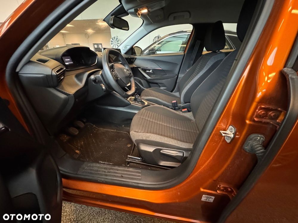 Peugeot 2008 1.2 PureTech Allure Pack S&S - 8