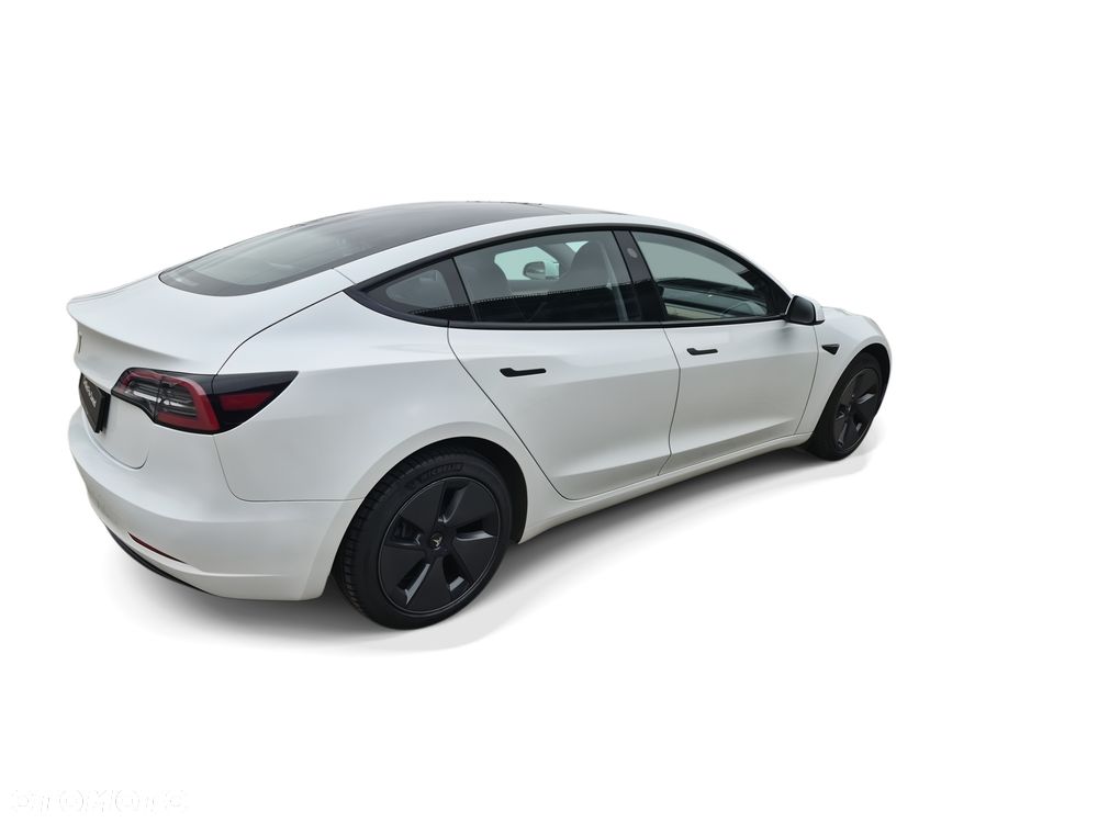 Tesla Model 3 Long Range RWD - 8