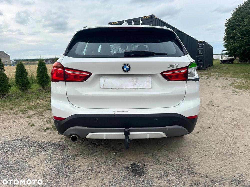 BMW X1 sDrive18d Sport Line sport - 3