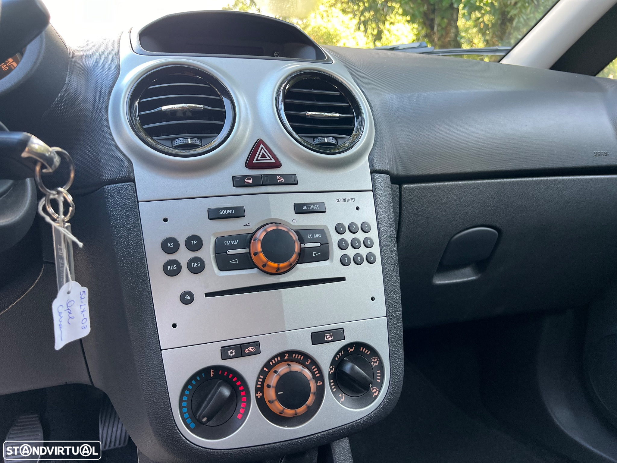 Opel Corsa 1.2 Cosmo - 13