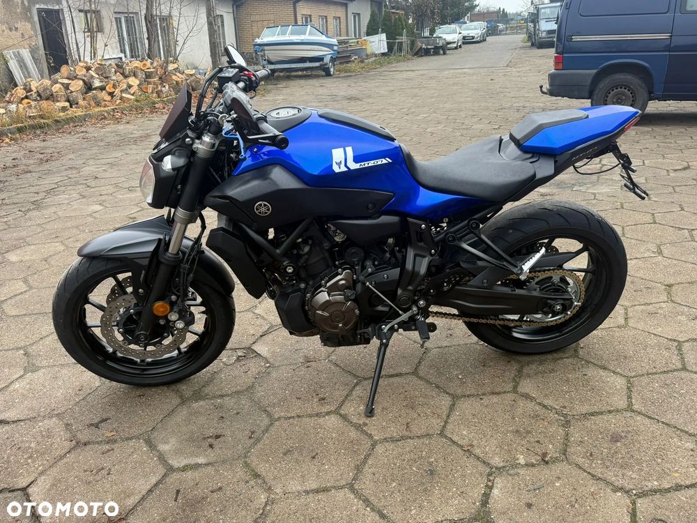 Yamaha MT - 9