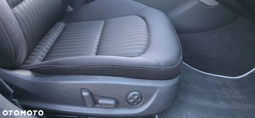 Audi A4 Avant - 31