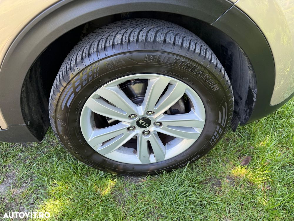 Kia Sportage 1.7 CRDI 2WD Vision - 14