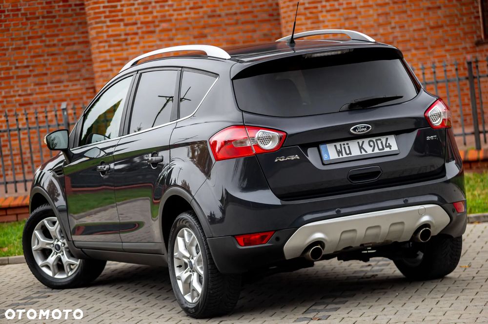Ford Kuga 2.5 4x4 Titanium - 11