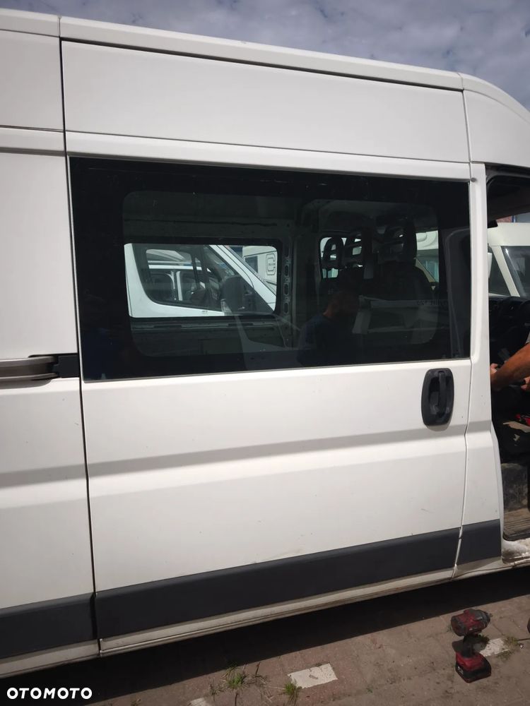 Drzwi boczne przesuwne z szybą Fiat Ducato III Jumper Boxer białe 249 szyba wysokie H2 H3 - 2