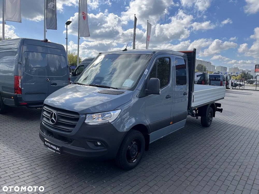 Mercedes-Benz Sprinter - 1