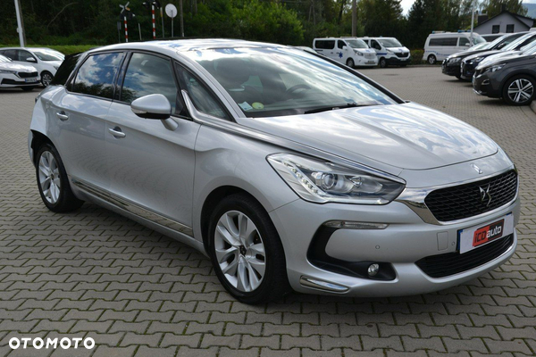 DS Automobiles DS 5