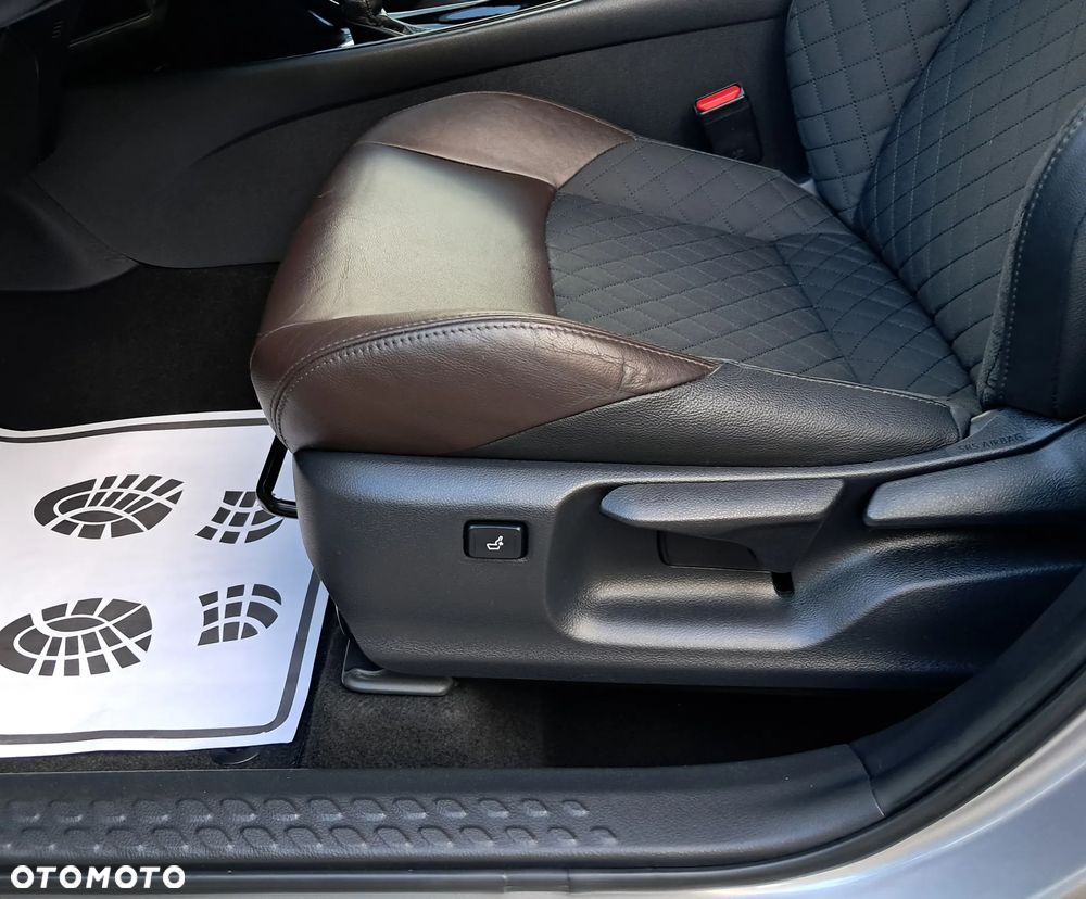 Toyota C-HR 1.8 Hybrid Prestige - 29