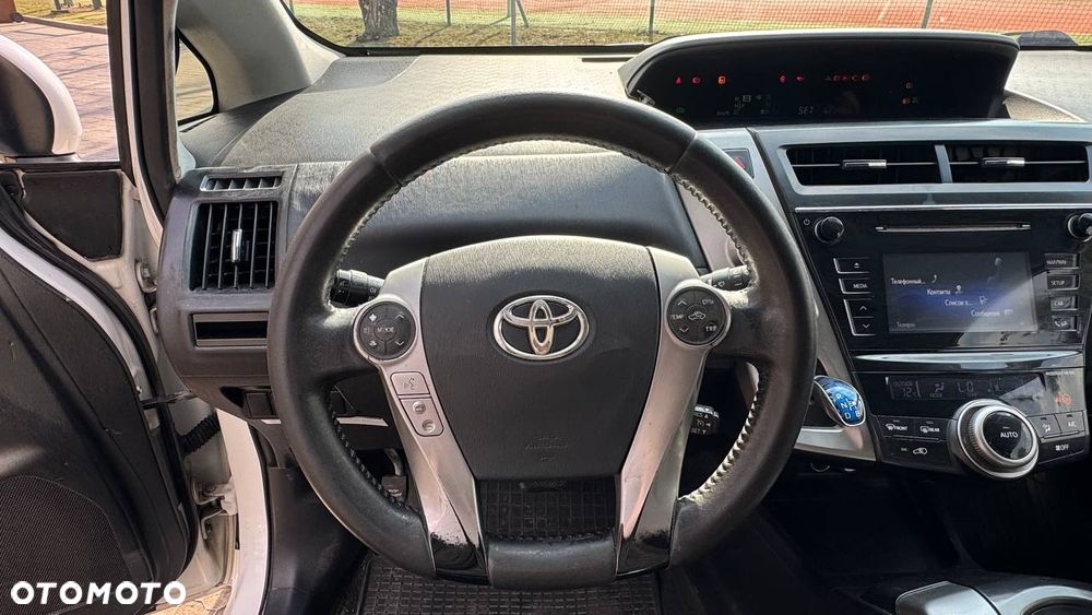 Toyota Prius+ - 11