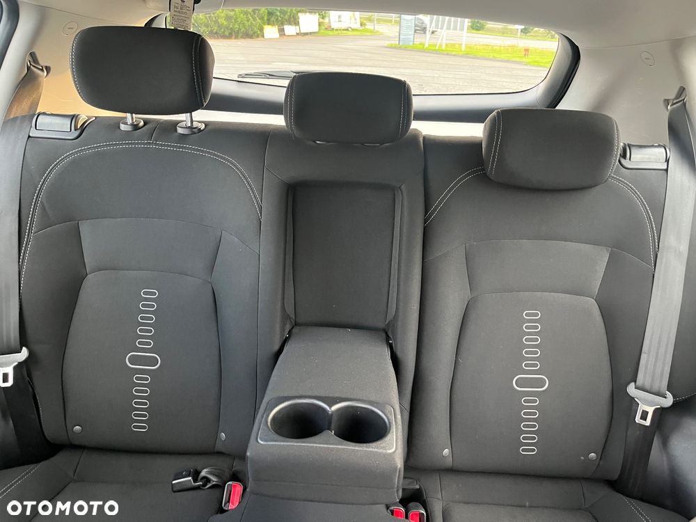 Kia Sportage 1.6 GDI L 2WD - 14