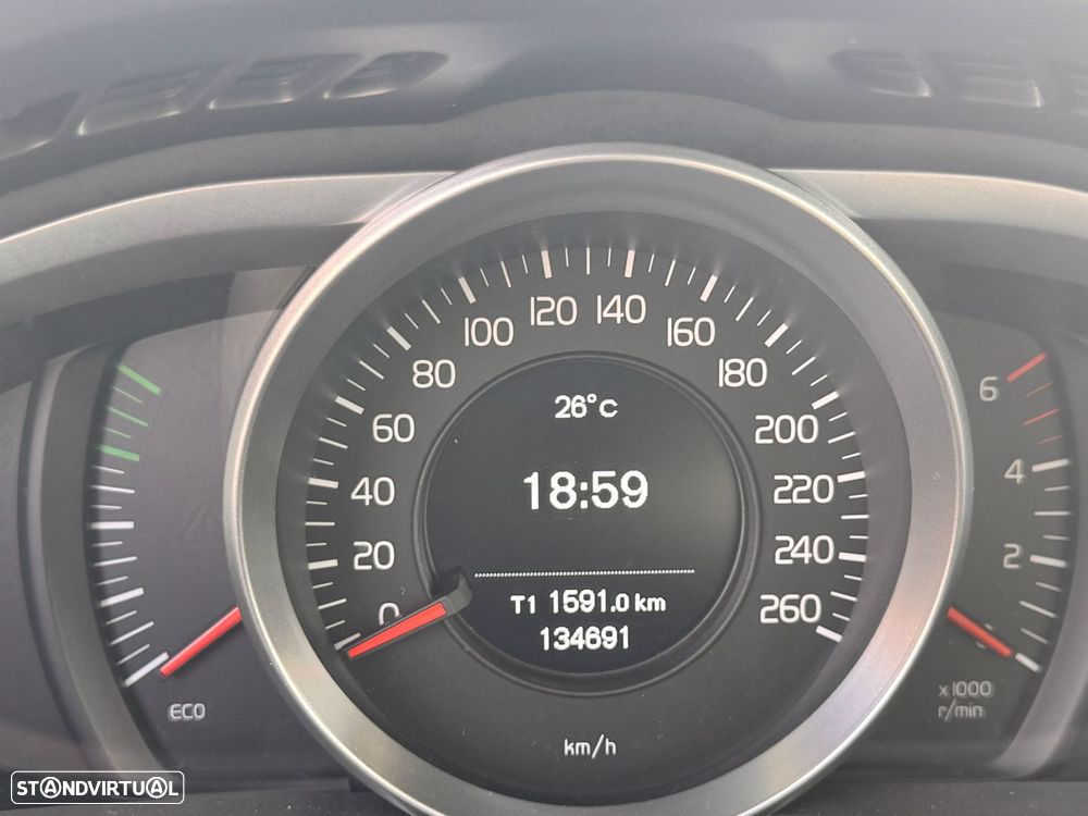 Volvo V40 2.0 D2 Kinetic Eco - 6