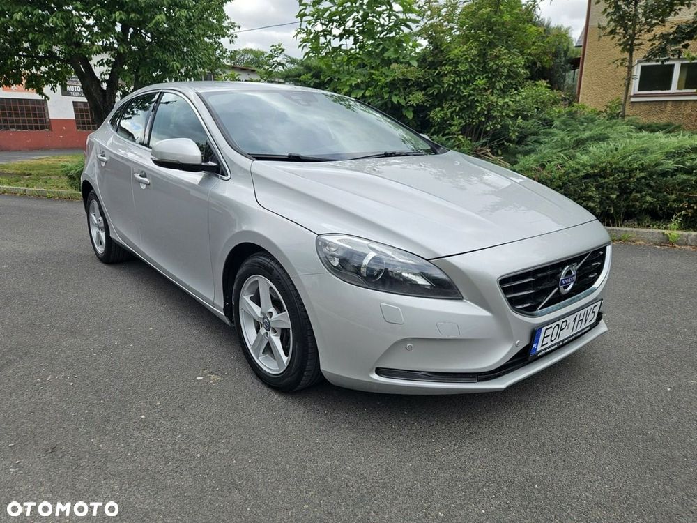 Volvo V40 D3 Geartronic Momentum - 6