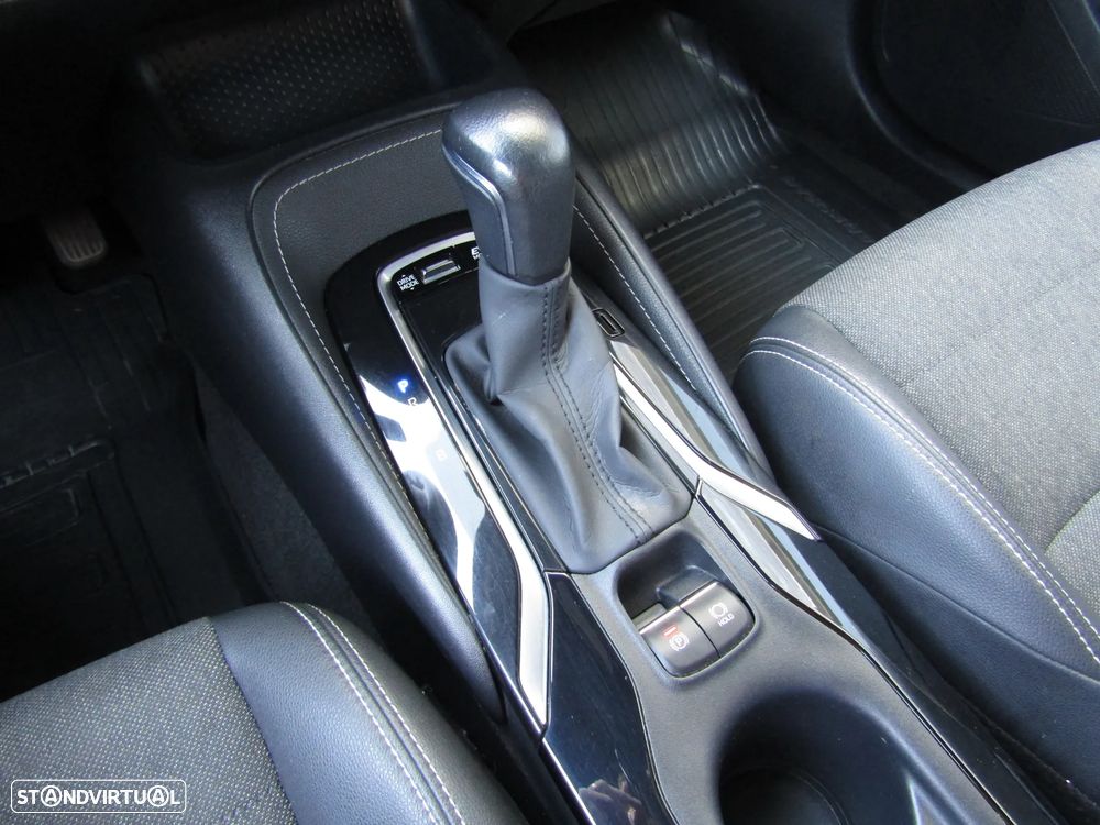 Toyota Corolla Touring Sports 1.8 Hybrid Comfort+P.Sport - 14