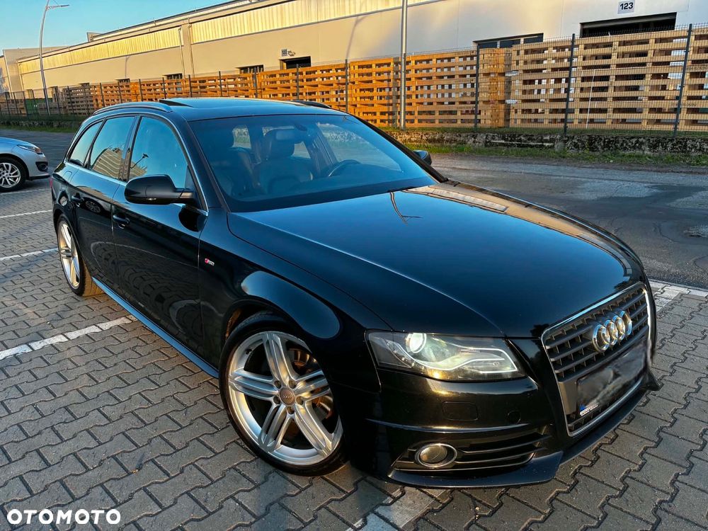 Audi A4 Avant - 1