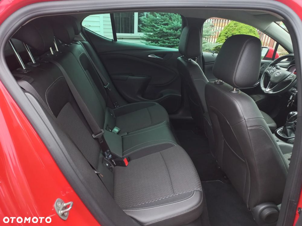 Opel Astra 1.4 Turbo Innovation - 26