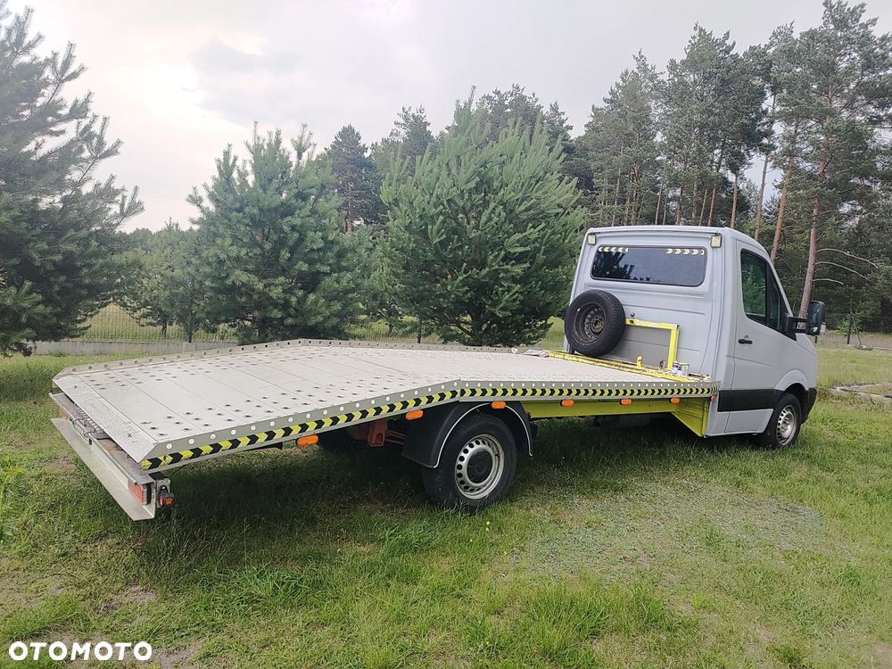 Volkswagen CRAFTER - 11