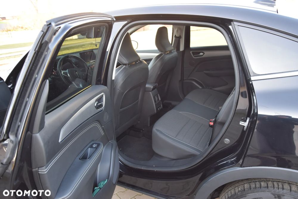 Renault Arkana 1.6 E-TECH Intens MMT - 13