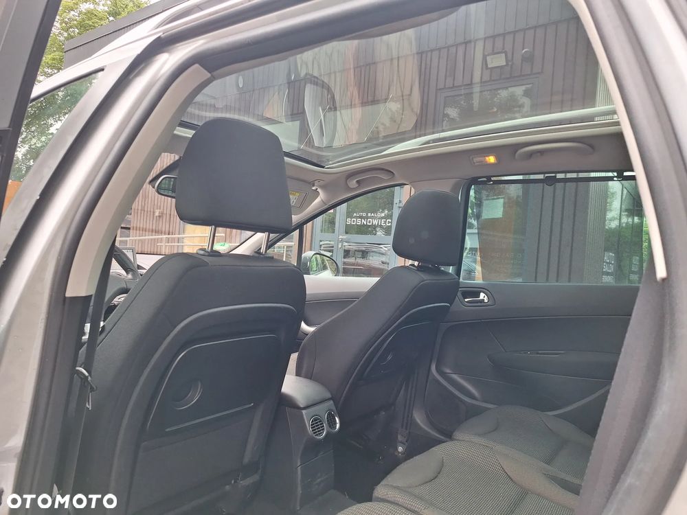 Peugeot 308 e-HDi FAP 115 Stop&Start Business Line Niveau 1 - 23