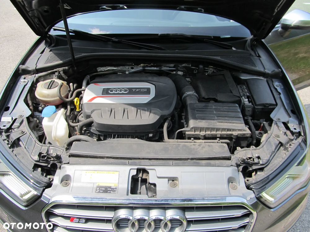 Audi S3 S tronic - 11