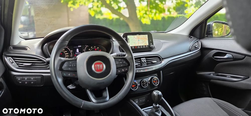 Fiat Tipo 1.4 T-Jet 16v S-Design - 24