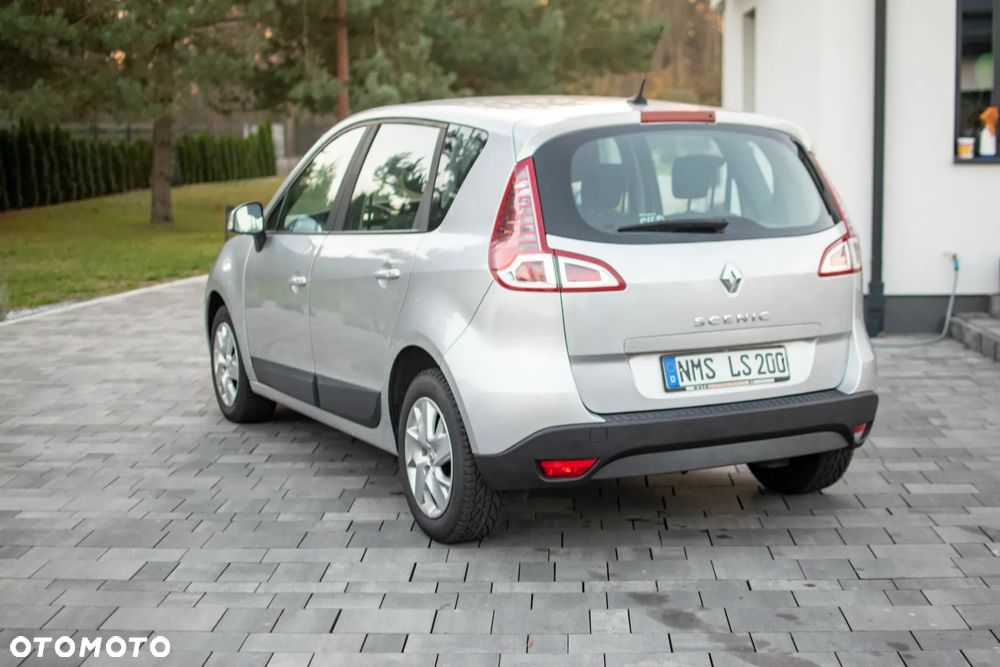 Renault Scenic - 4