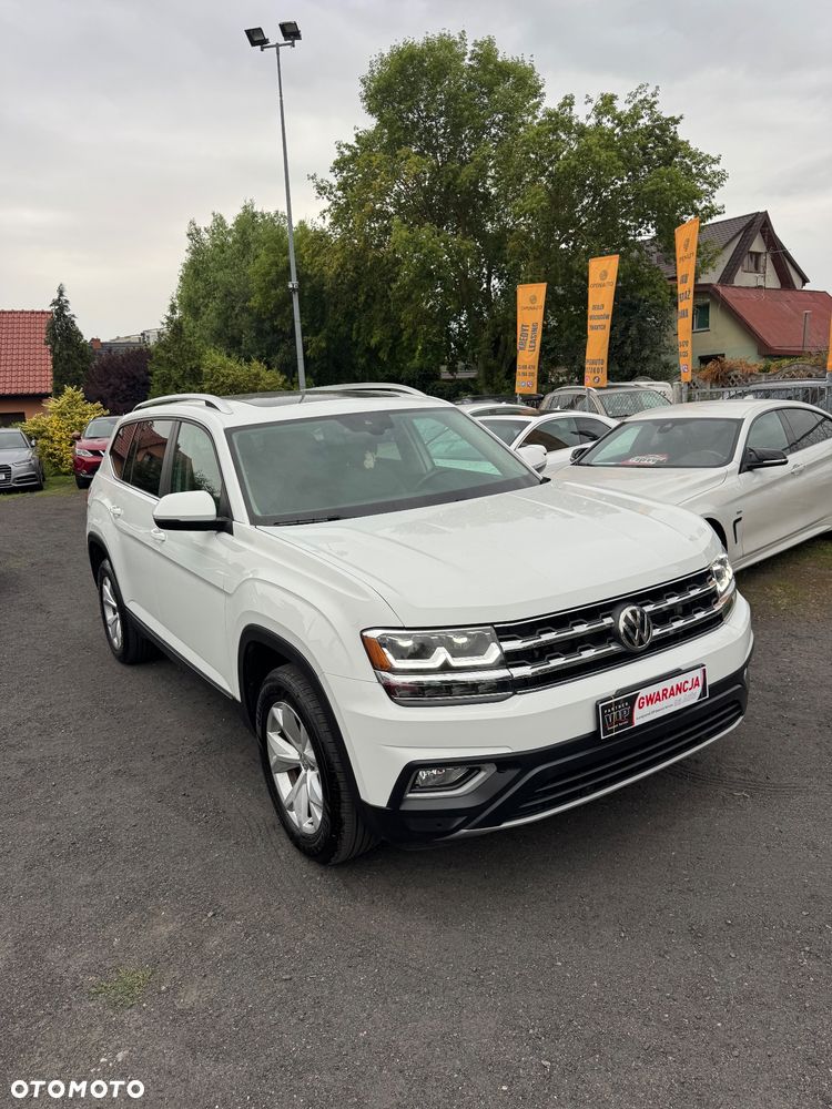 Volkswagen Atlas - 1