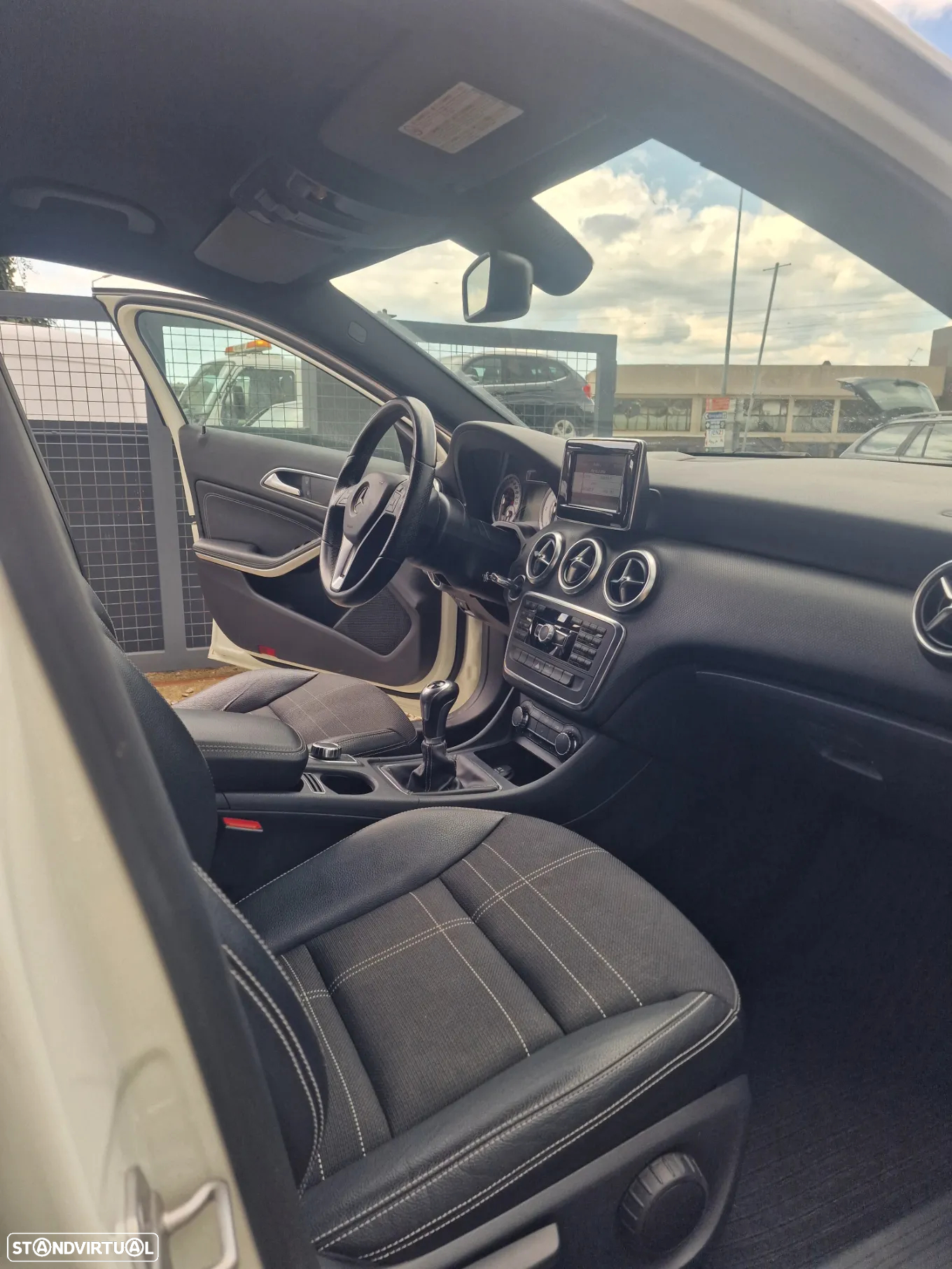 Mercedes-Benz A 180 CDi BE Edition Urban - 11