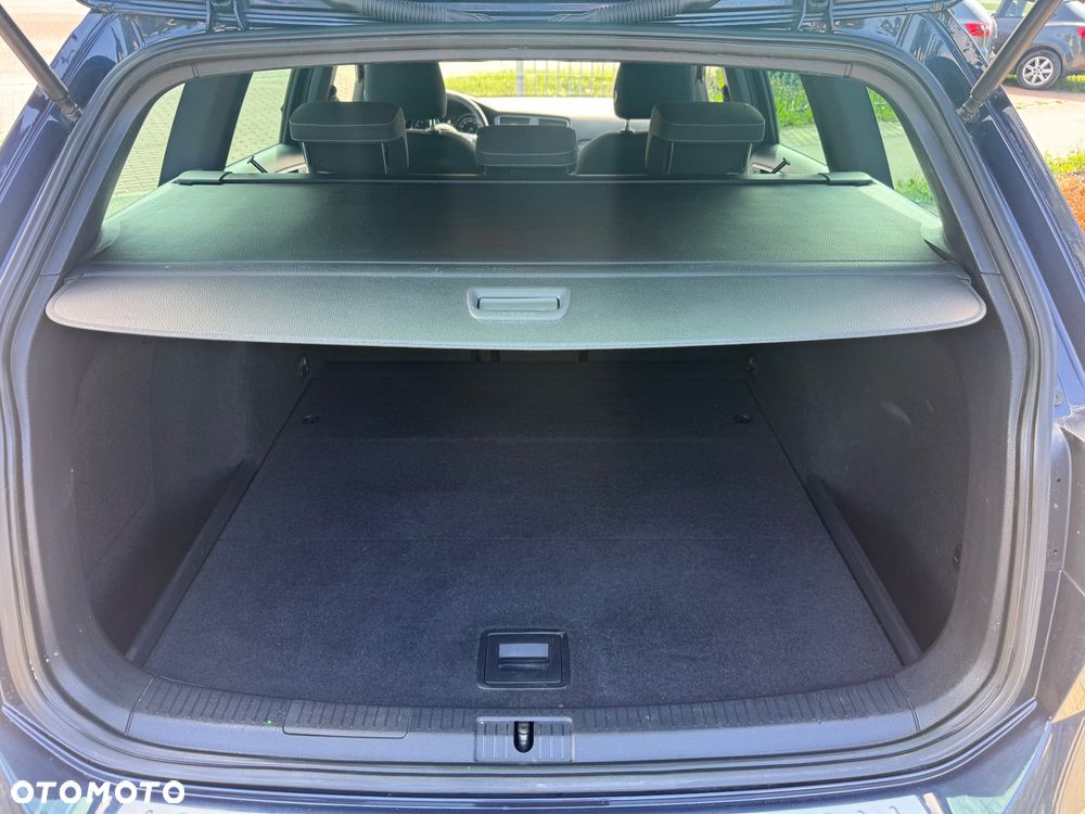 Volkswagen Golf 1.4 TSI BMT Highline - 17