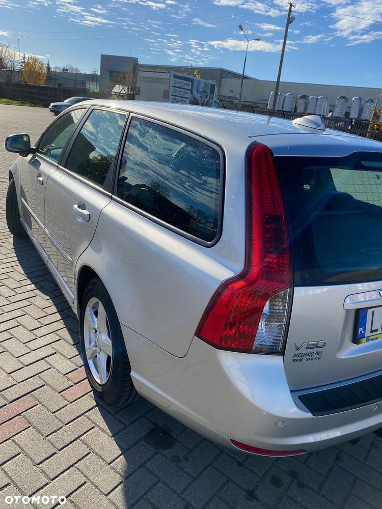Volvo V50 D2 - 8