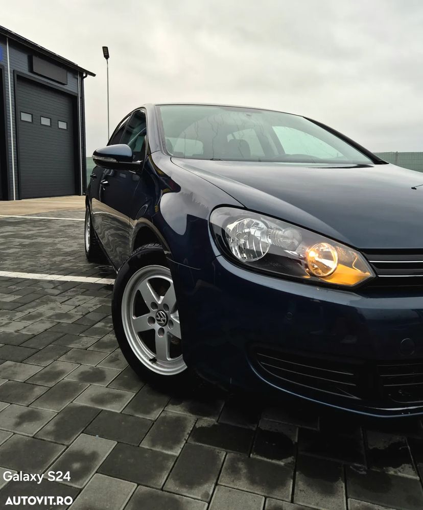 Volkswagen Golf 1.6 TDI BlueMotion Technology DPF Comfortline - 16