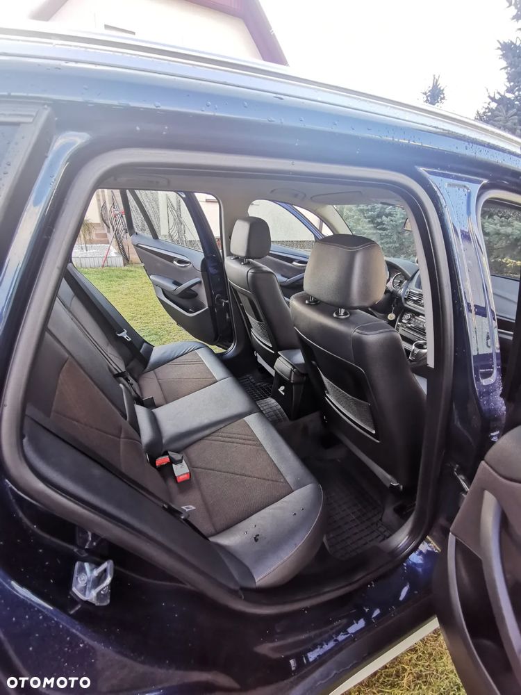 BMW X1 sDrive20d xLine - 23