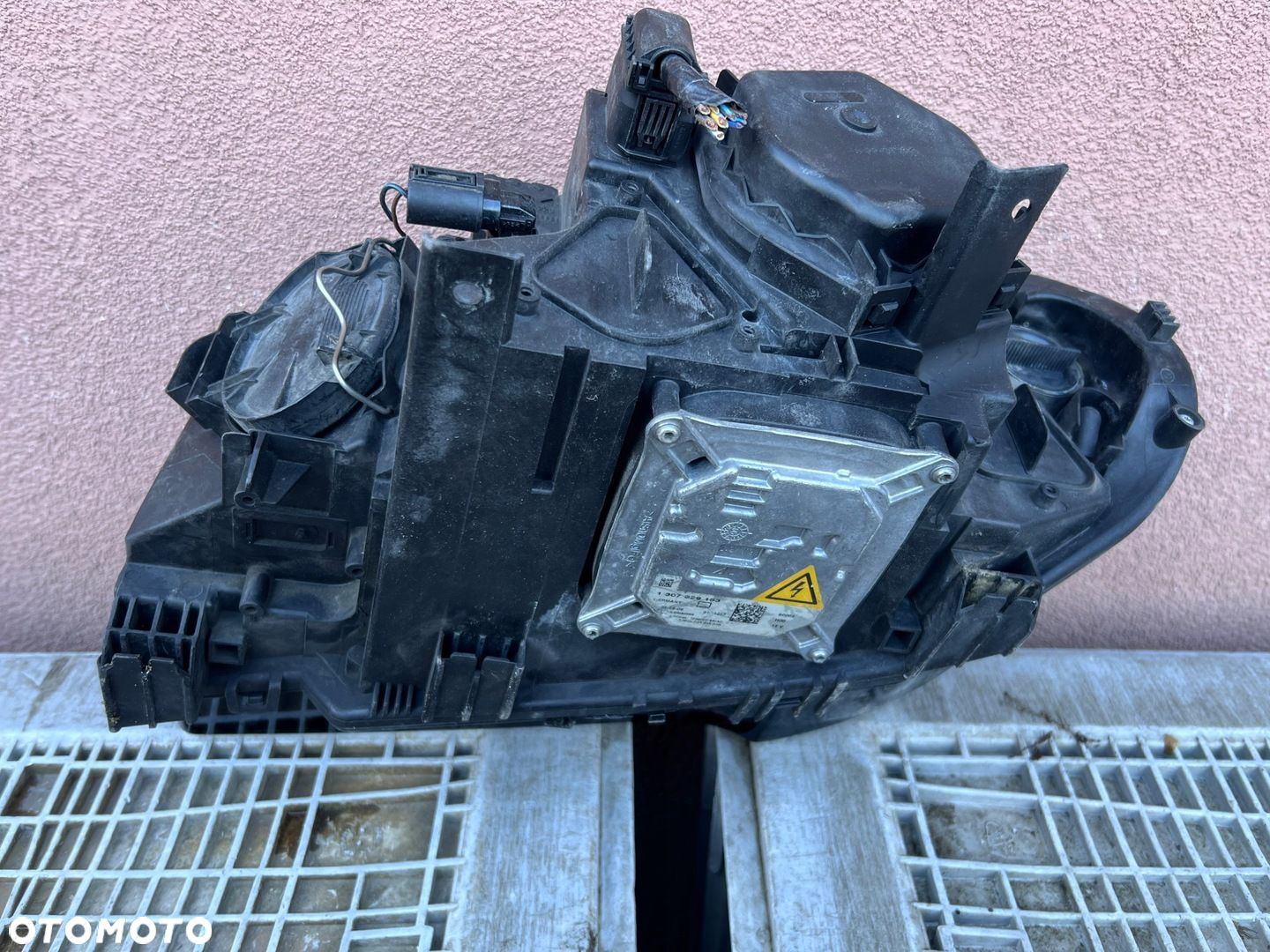 Lampa przednia BMW X3 E83 LIFT XENON DYNAMIC PRAWA EUROPA ORYGINALNA AL - 4