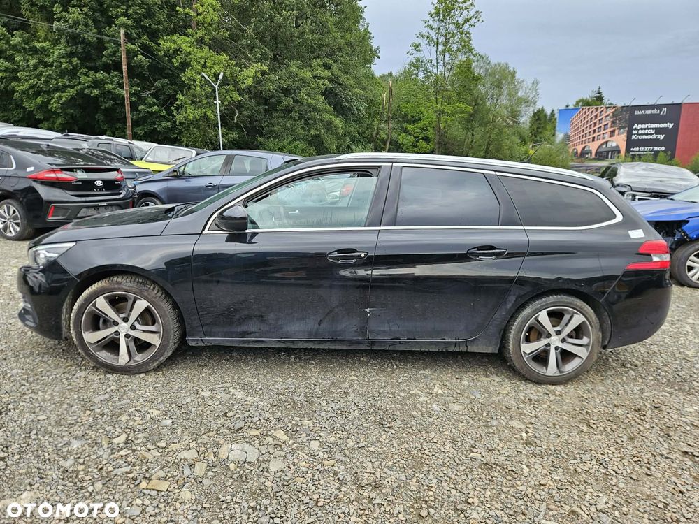 Peugeot 308 BlueHDi 130 EAT6 Stop & Start Active Business-Paket - 12