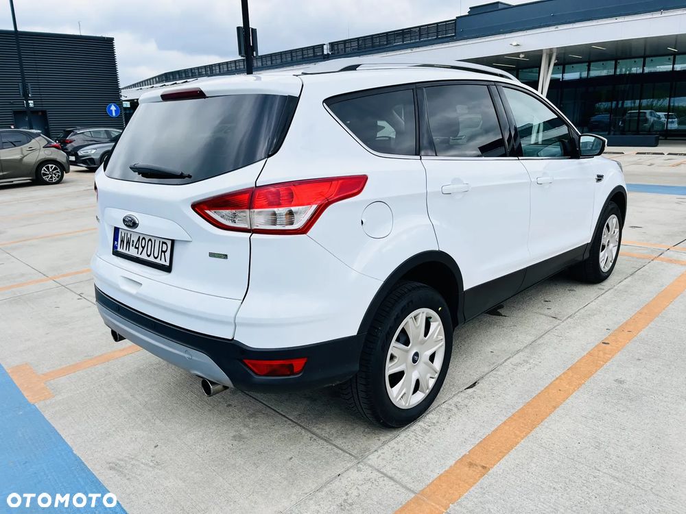 Ford Kuga 1.5 EcoBoost 2x4 Trend - 5