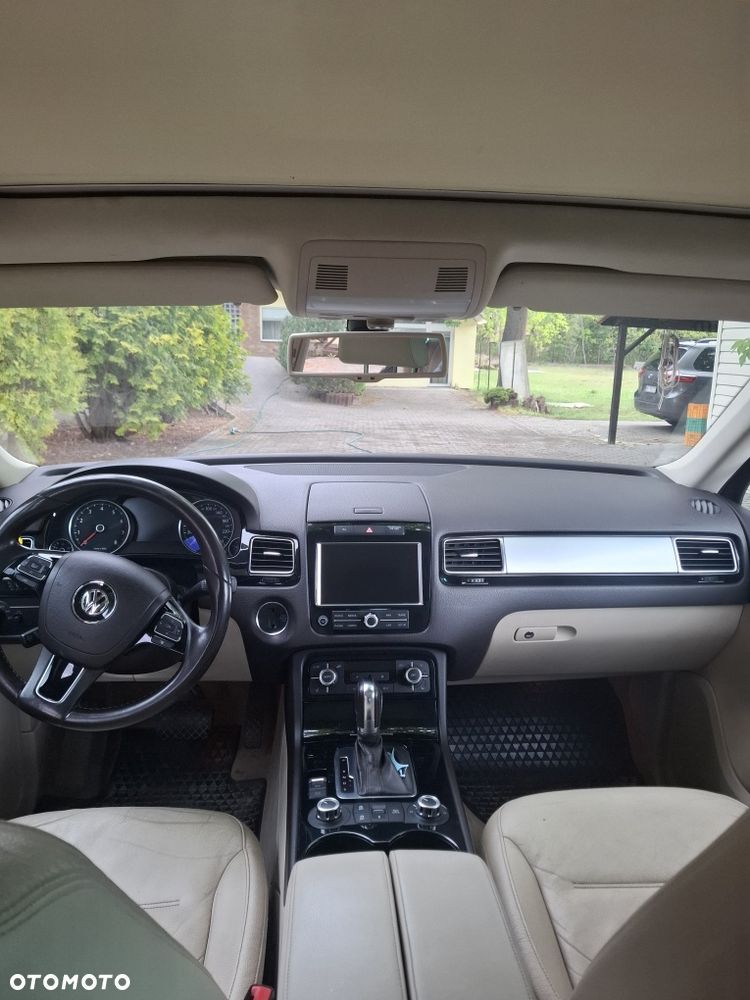 Volkswagen Touareg - 7