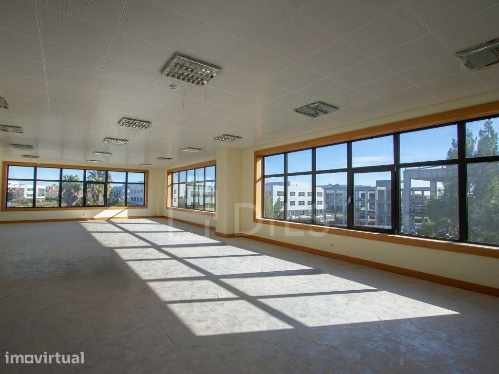 Escritório para venda, no Beloura Offices Park, Sintra - Grande imagem: 2/18