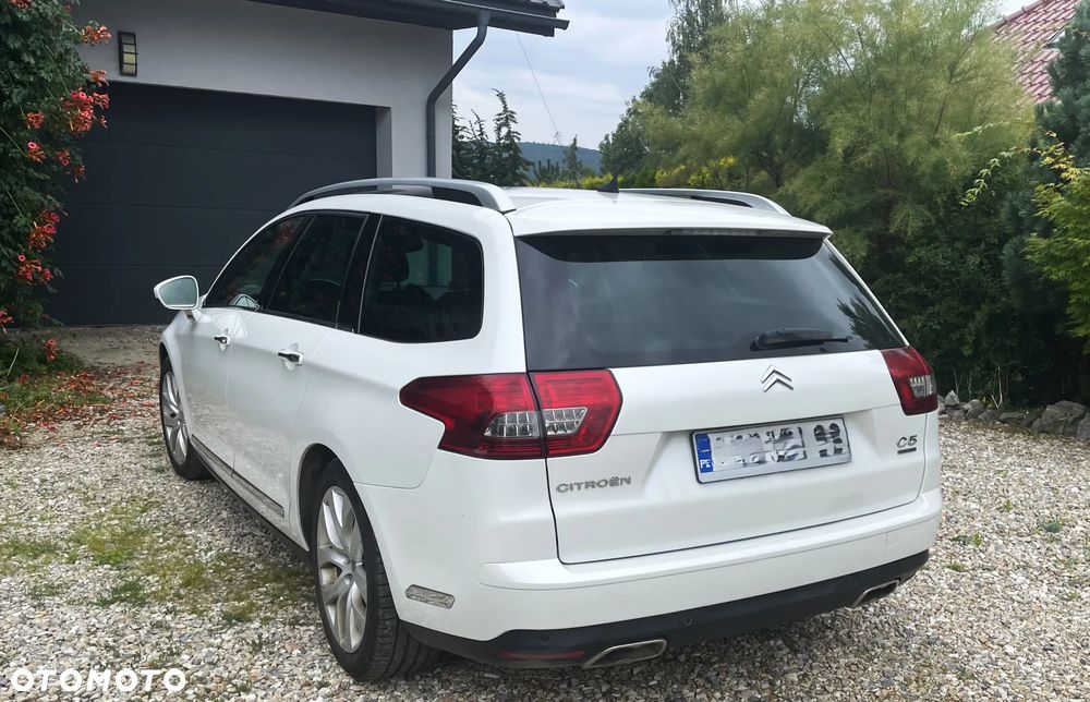 Citroën C5 V6 HDi 240 Biturbo FAP Exclusive - 2