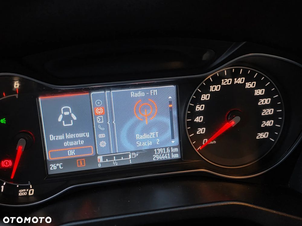 Ford Mondeo 2.0 TDCi Ghia - 8