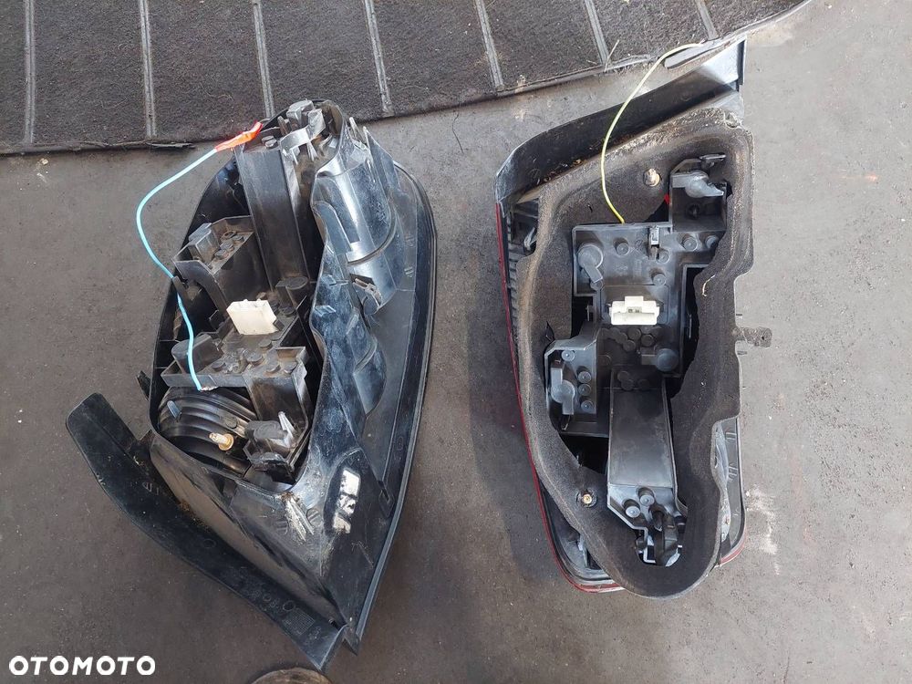 KLAPA BAGAŻNIKA + LAMPY PEUGEOT 407 I SEDAN EZRC ID: 238971 - 3