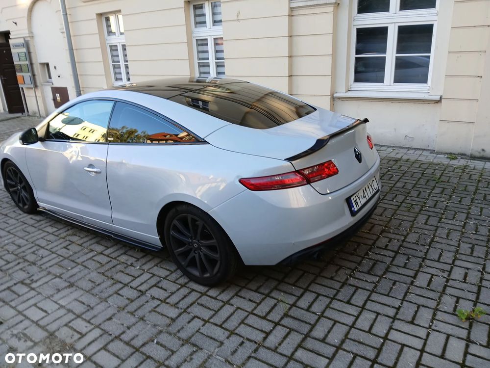 Renault Laguna 3.0 dCi V6 Initiale - 3