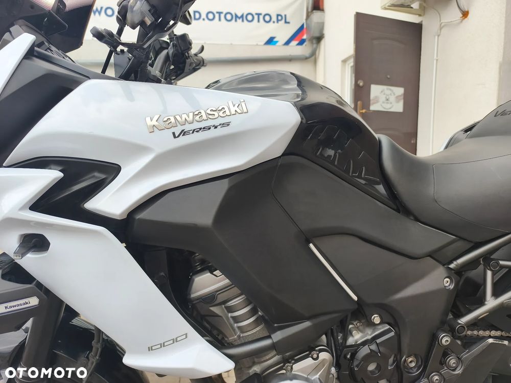 Kawasaki Versys 1000 - 9