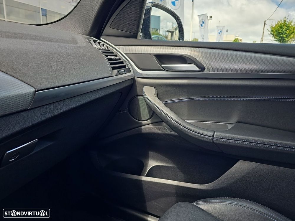 BMW X3 30 e xDrive Pack M - 28