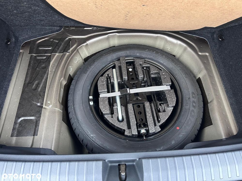 Skoda Kamiq 1.0 TSI Style - 27