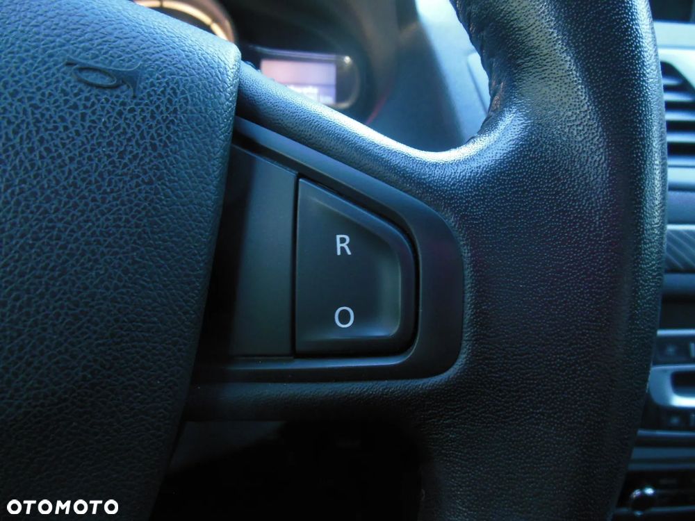 Renault Megane ENERGY dCi 110 Start & Stop LIMITED - 25