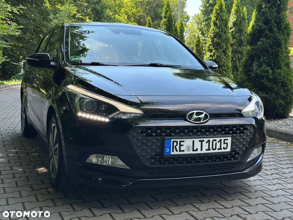 Hyundai i20 - 12