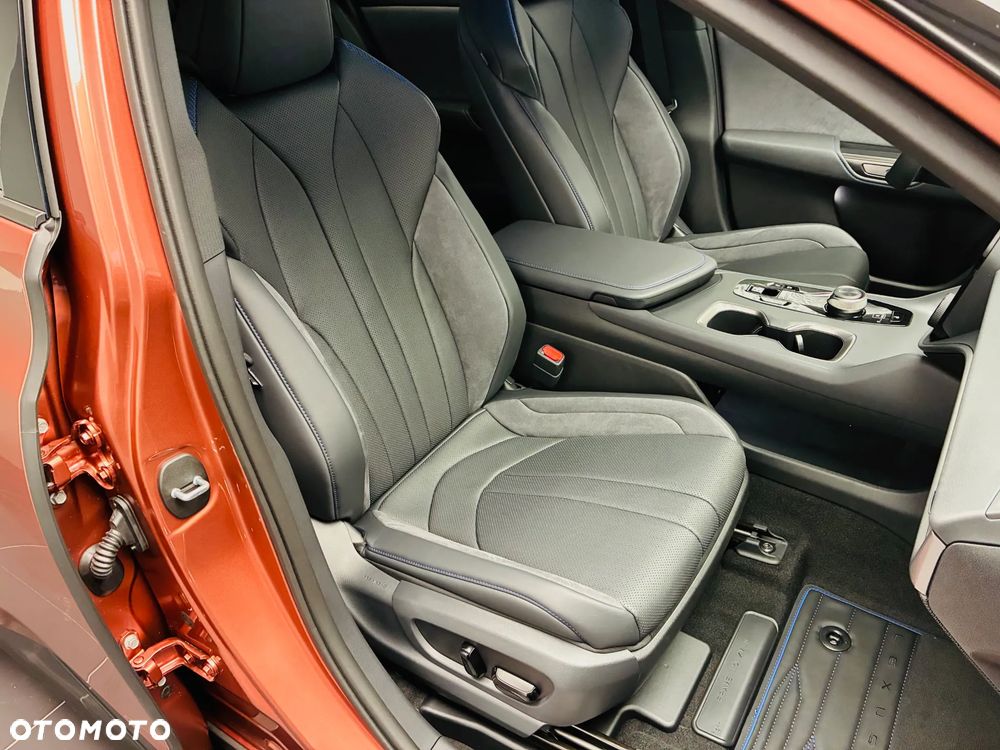 Lexus RZ 550e 77kWh F Sport DIRECT4 - 19