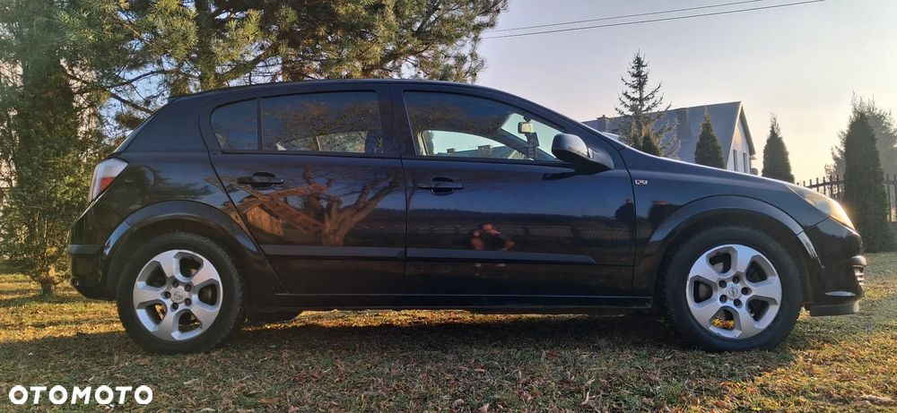 Opel Astra 1.7 CDTI Sport - 4