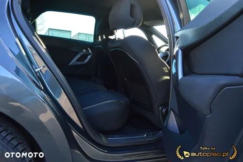 Citroën DS5 2.0 HDi Hybrid4 SportChic MCP - 19