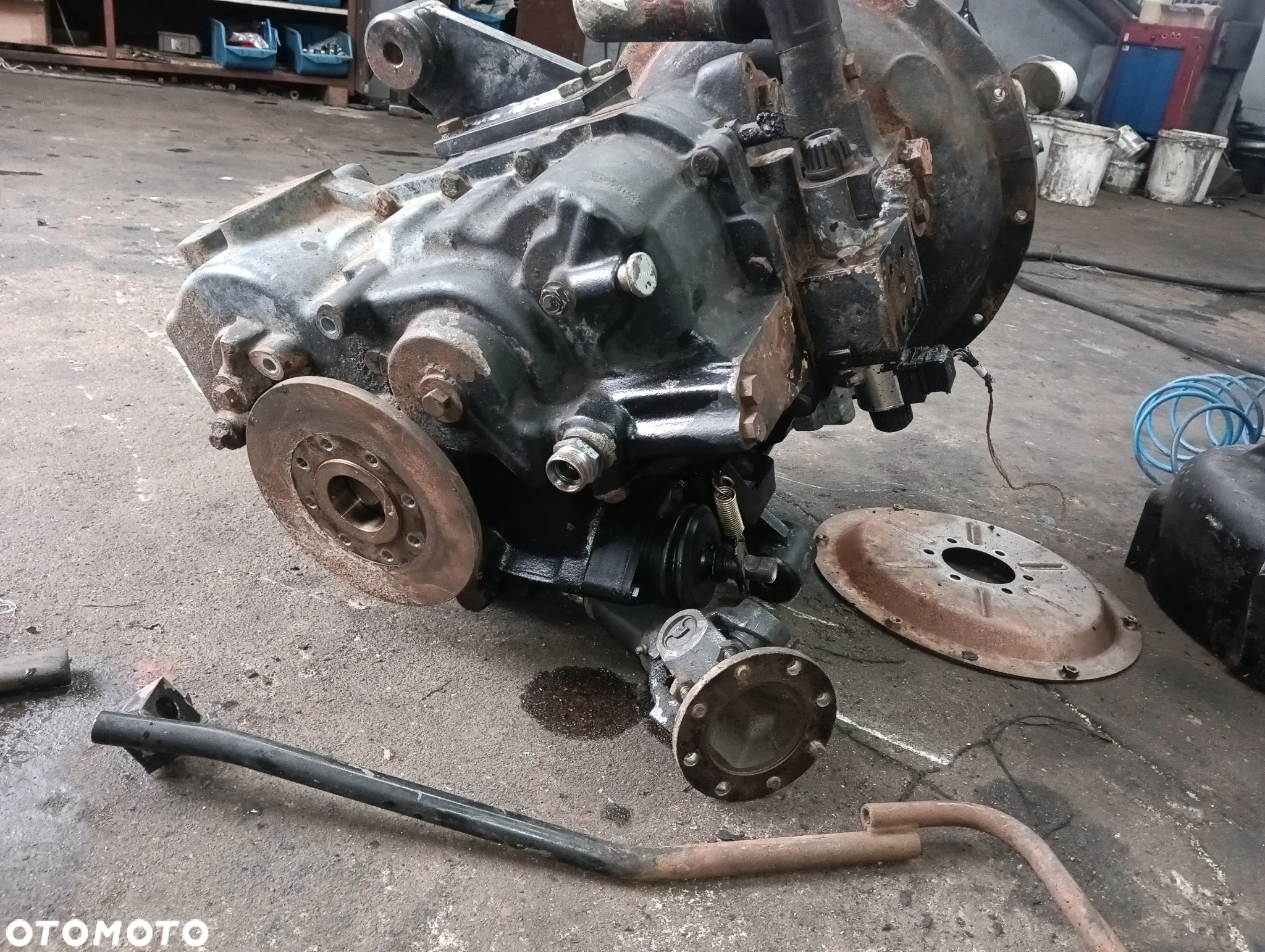 Skrzynia biegow com-t4-2024 manitou MLT 735 2012r 258799 - 2
