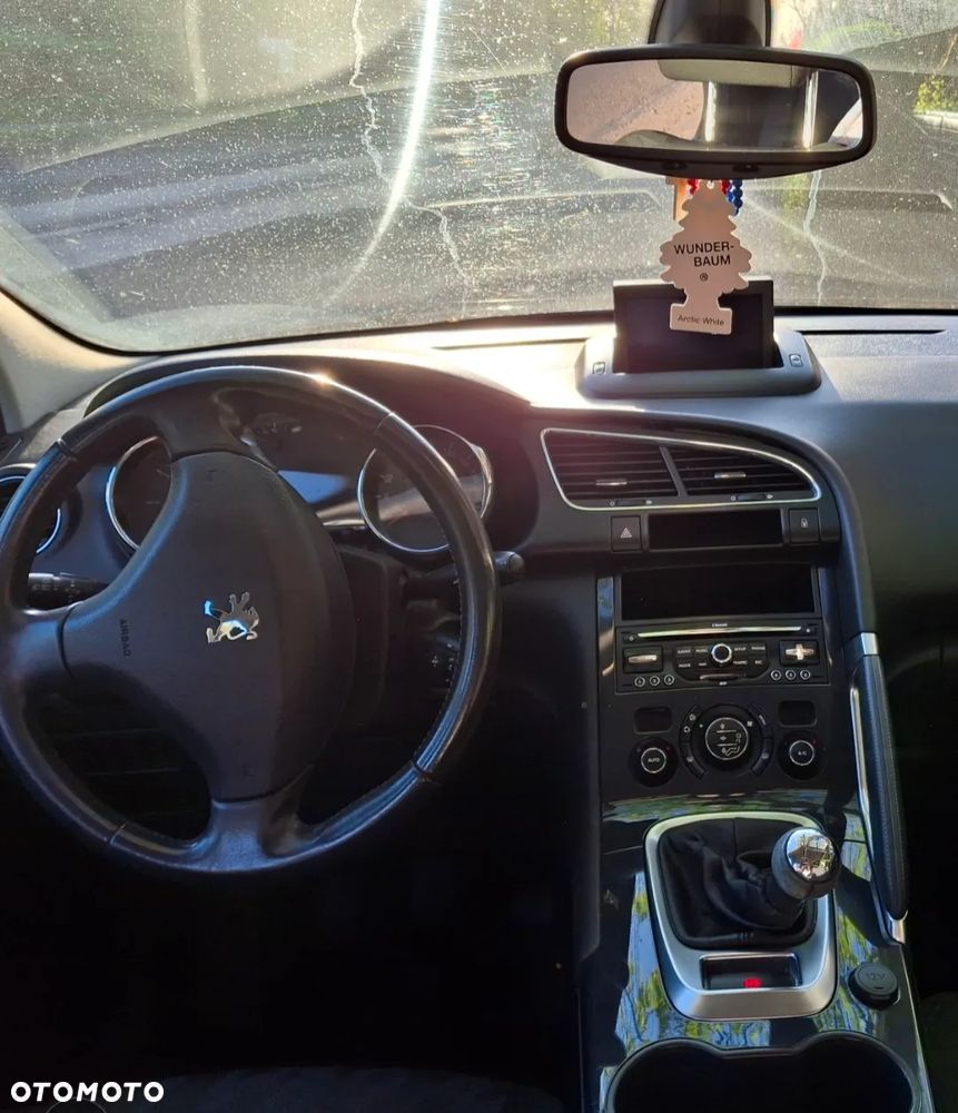 Peugeot 3008 - 14